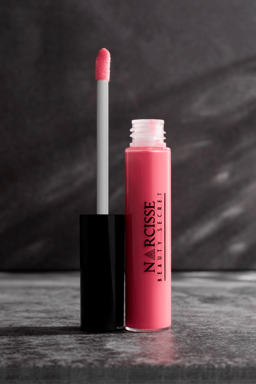 NARCISSE BEAUTY SECRET Lip Gloss for glossy, hydrated lips with a luxurious formula. Offers high-shine finish and nourishing ingredients for moisturized lips. Perfect for both subtle and bold looks, adding glamour to your lip makeup.